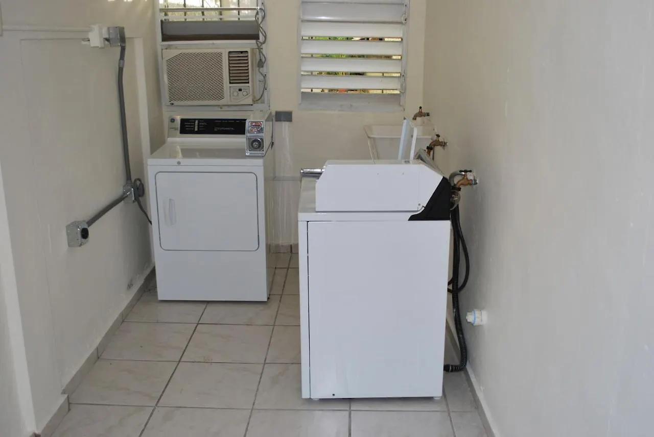 Prime Location At Condado Beach 3Br 2 Ba - Apt 1 San Juan