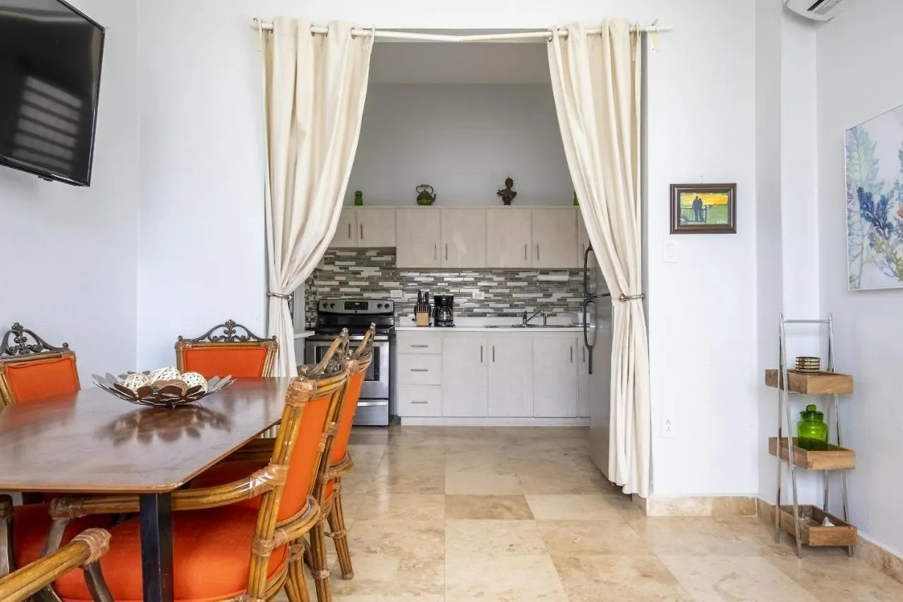 Prime Location At Condado Beach 3Br 2 Ba - Apt 1 San Juan Apartamento